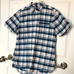 Hurley men’s plaid button down shirt